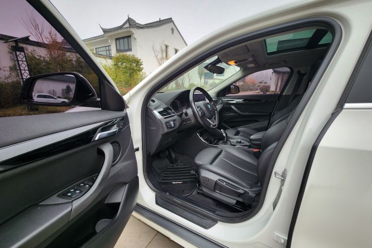 Used BMW X2 2019 sDrive20i M Sport Package China VI Emission Standard Interior 1