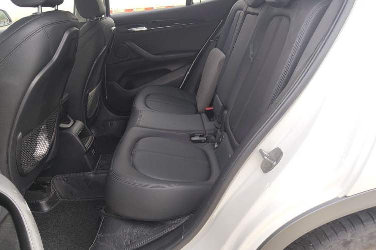 Used BMW X2 2019 sDrive20i M Sport Package China VI Emission Standard Interior 2