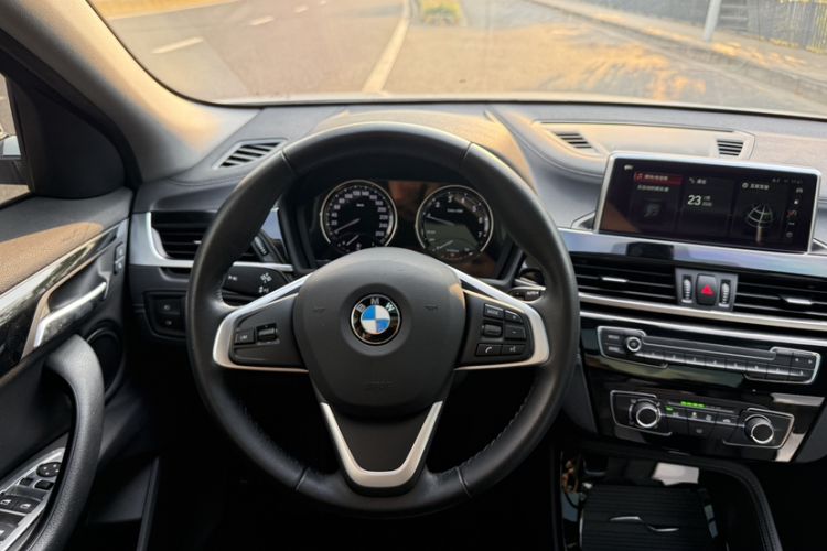 Used BMW X2 2019 sDrive20i M Sport Package China VI Emission Standard Interior 3