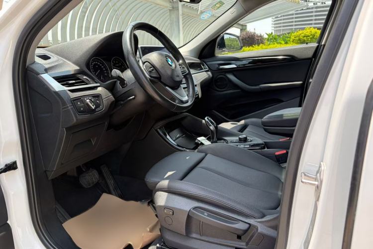 Used BMW X2 2019 sDrive20i M Sport Package China VI Emission Standard Interior 3