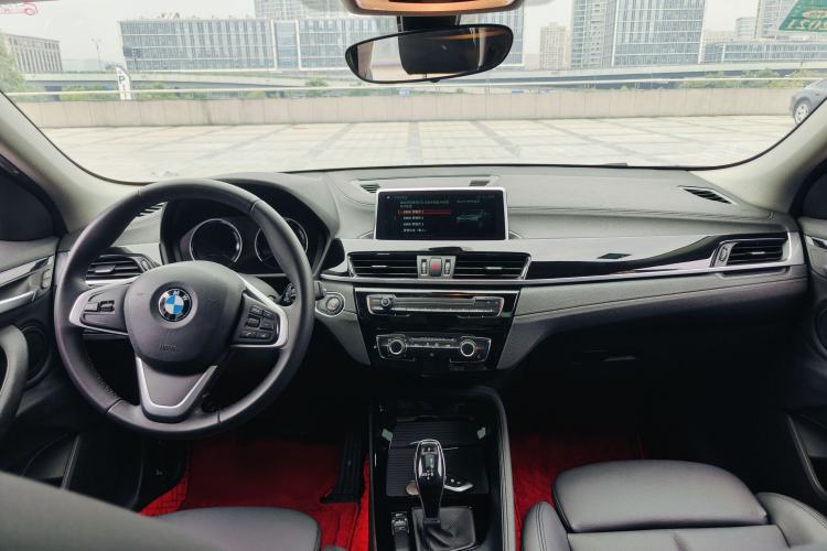 Used BMW X2 2019 sDrive20i M Sport Package China VI Emission Standard Interior 3