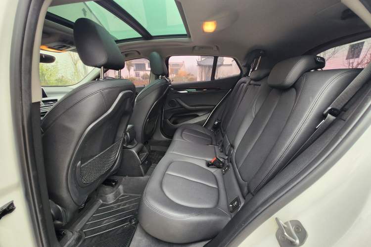 Used BMW X2 2019 sDrive20i M Sport Package China VI Emission Standard Interior 4