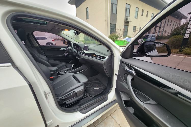 Used BMW X2 2019 sDrive20i M Sport Package China VI Emission Standard Interior 7
