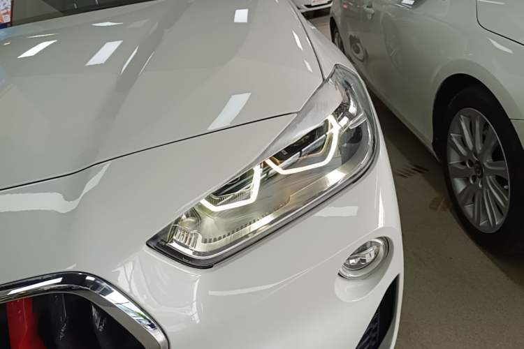 Used BMW X2 2019 sDrive25i Leading Edition M Sport Package China VI Left Front Headlight