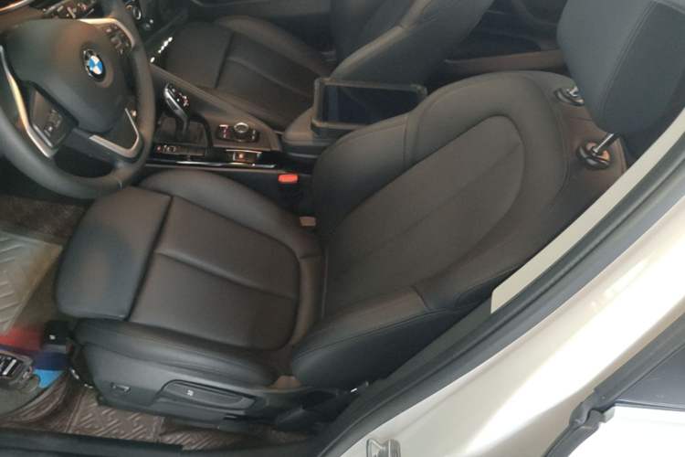Used BMW X2 2019 sDrive20i M Sport Package China VI Emission Standard Left Front Seat