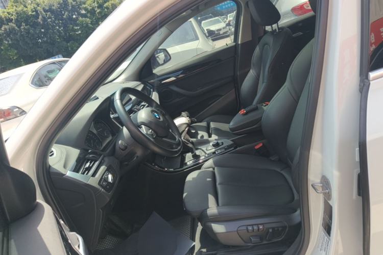 Used BMW X2 2019 sDrive25i Leading Edition M Sport Package China VI Left Front Seat