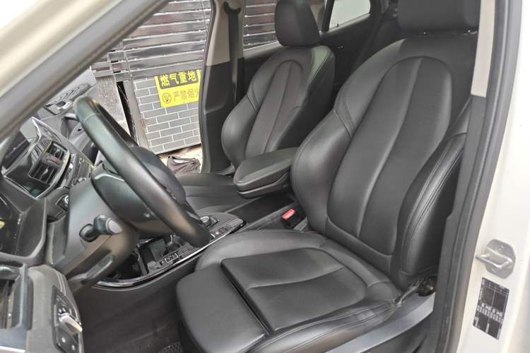 Used BMW X2 2019 sDrive20i M Sport Package China VI Emission Standard Left Front Seat