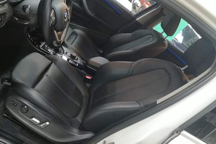 Used BMW X2 2019 sDrive20i M Sport Package China VI Emission Standard Left Front Seat