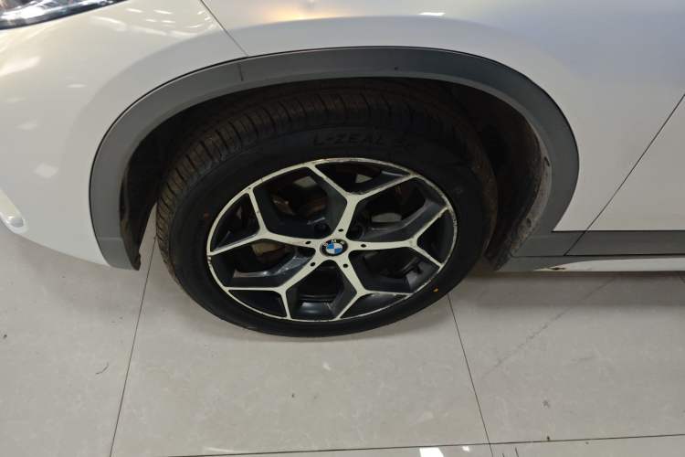 Used BMW X2 2019 sDrive20i M Sport Package China VI Emission Standard Left Front Wheel Hub