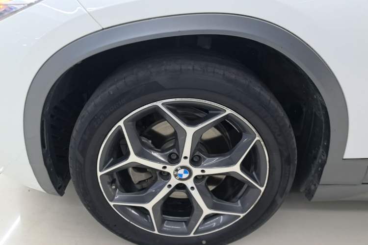 Used BMW X2 2019 sDrive20i M Sport Package China VI Emission Standard Left Front Wheel Hub