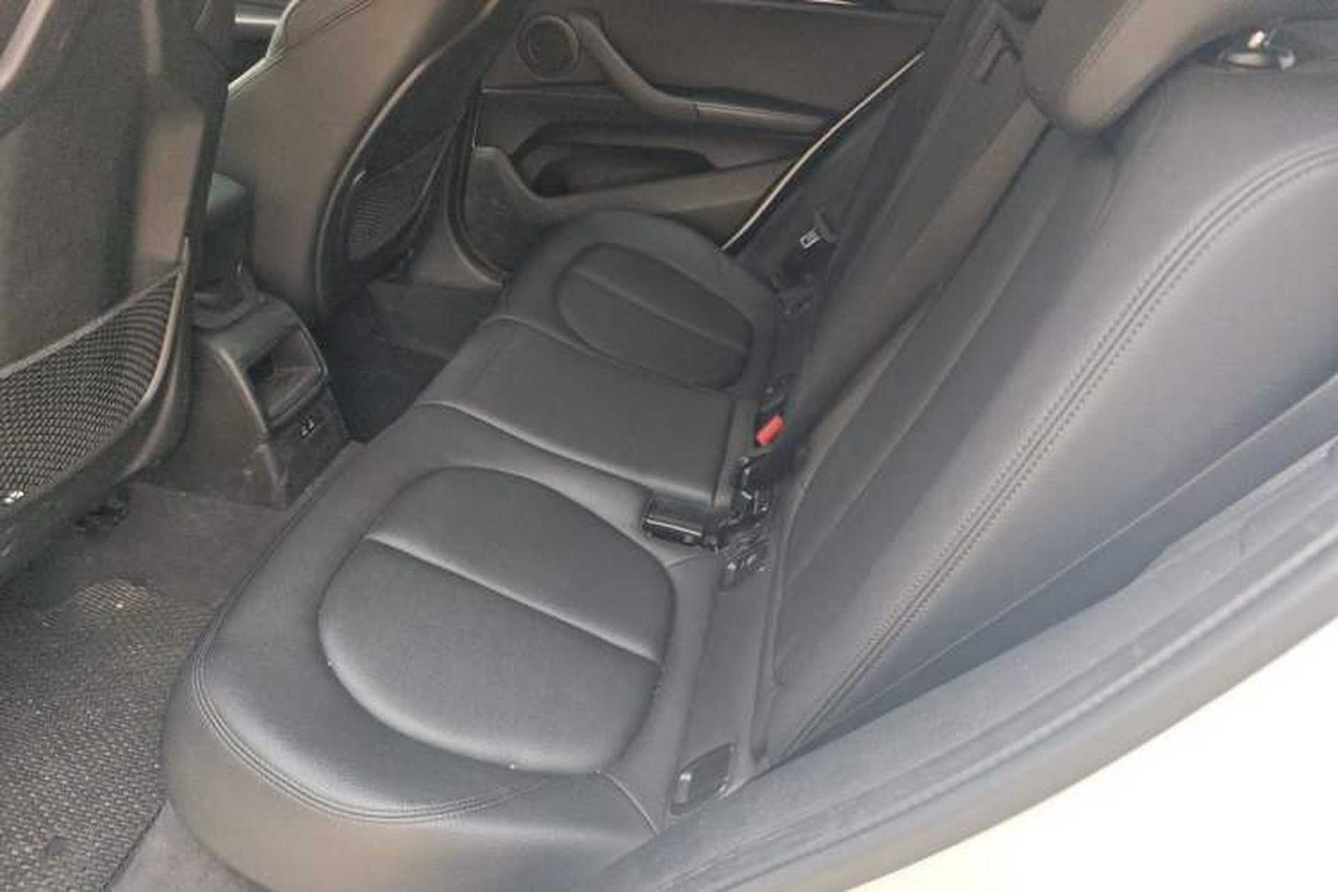 Used BMW X2 2019 sDrive20i M Sport Package China VI Emission Standard Left Rear Seat