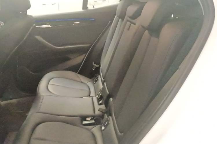 Used BMW X2 2019 sDrive20i M Sport Package China VI Emission Standard Left Rear Seat