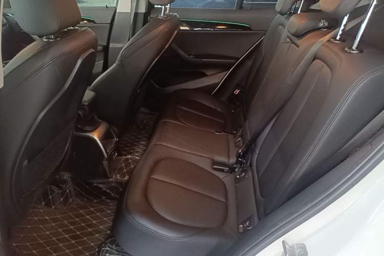Used BMW X2 2019 sDrive20i M Sport Package China VI Emission Standard Left Rear Seat
