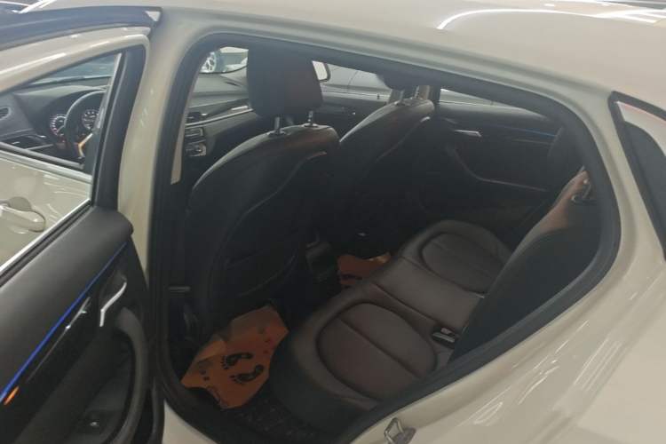 Used BMW X2 2019 sDrive20i M Sport Package China VI Emission Standard Left Rear Seat