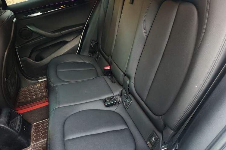 Used BMW X2 2019 sDrive20i M Sport Package China VI Emission Standard Left Rear Seat