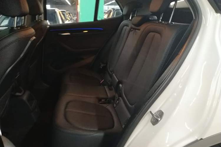 Used BMW X2 2019 sDrive20i M Sport Package China VI Emission Standard Left Rear Seat
