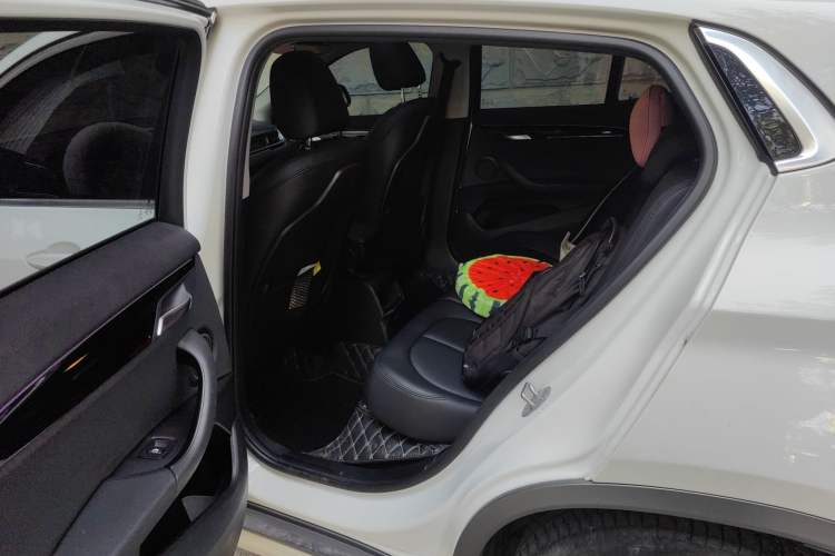 Used BMW X2 2019 sDrive20i M Sport Package China VI Emission Standard Left Rear Seat