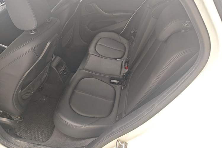 Used BMW X2 2019 sDrive20i M Sport Package China VI Emission Standard Left Rear Seat