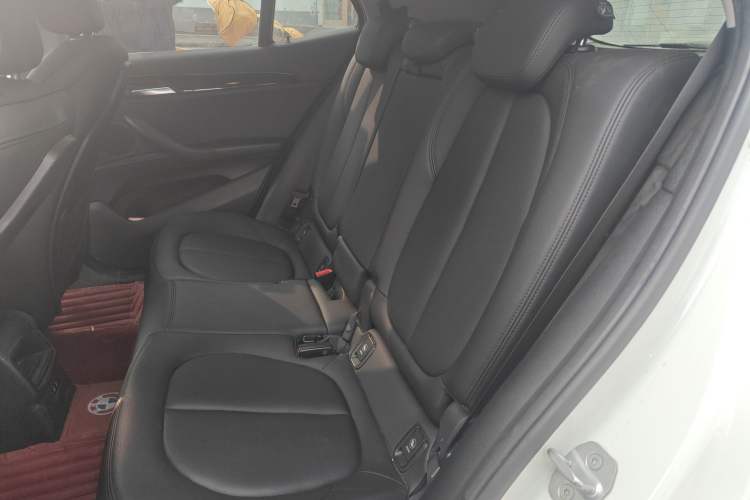 Used BMW X2 2019 sDrive20i M Sport Package China VI Emission Standard Left Rear Seat