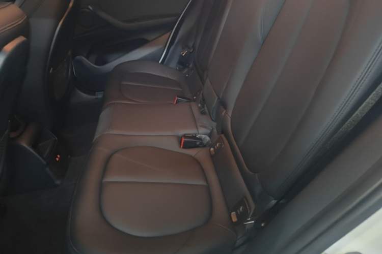 Used BMW X2 2019 sDrive20i M Sport Package China VI Emission Standard Left Rear Seat