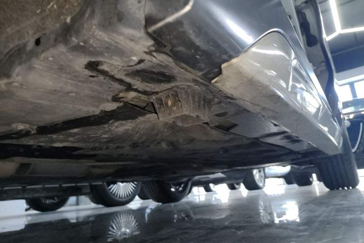 Used BMW X2 2019 sDrive20i M Sport Package China VI Emission Standard Left Side Sill