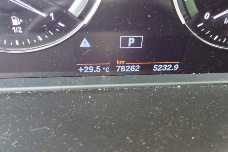 Used BMW X2 2019 sDrive20i M Sport Package China VI Emission Standard Odometer Close Up