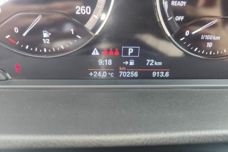 Used BMW X2 2019 sDrive20i M Sport Package China VI Emission Standard Odometer Close Up