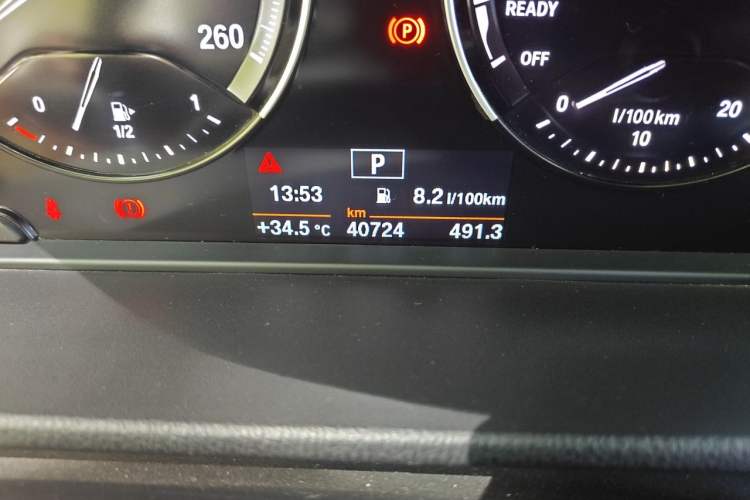 Used BMW X2 2019 sDrive25i Luxury M Sport Package China VI Emission Standard Odometer Close Up