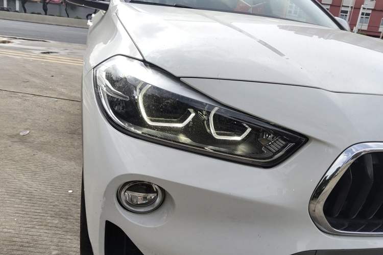 Used BMW X2 2019 sDrive20i M Sport Package China VI Emission Standard Right Front Headlight