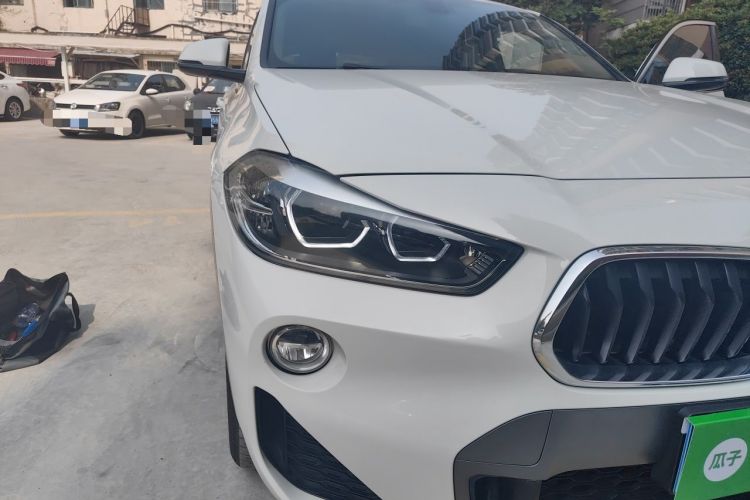 Used BMW X2 2019 sDrive20i M Sport Package China VI Emission Standard Right Front Headlight