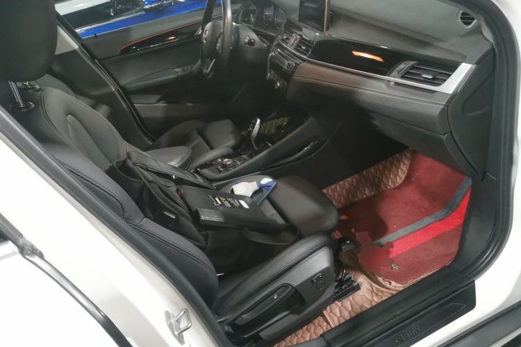 Used BMW X2 2019 sDrive20i M Sport Package China VI Emission Standard Right Front Seat
