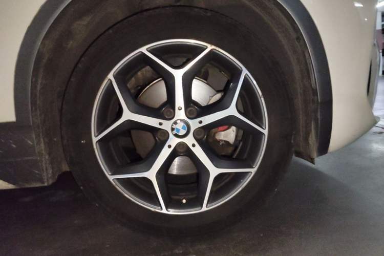 Used BMW X2 2019 sDrive20i M Sport Package China VI Emission Standard Right Front Wheel Hub