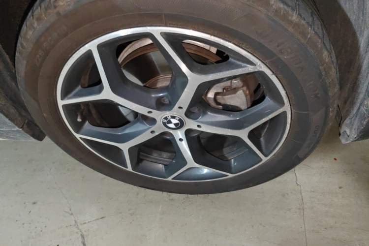 Used BMW X2 2019 sDrive20i M Sport Package China VI Emission Standard Right Front Wheel Hub
