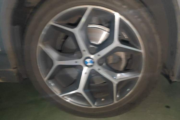 Used BMW X2 2019 sDrive20i M Sport Package China VI Emission Standard Right Front Wheel Hub