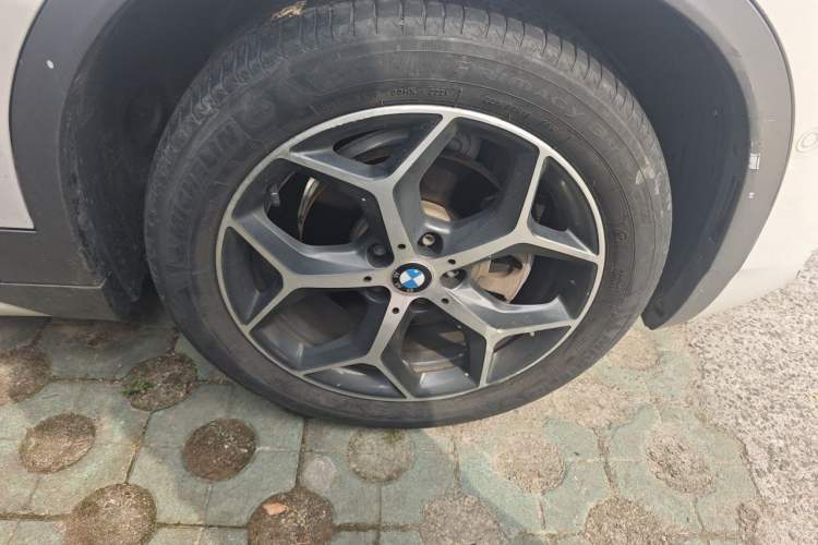 Used BMW X2 2019 sDrive20i M Sport Package China VI Emission Standard Right Front Wheel Hub