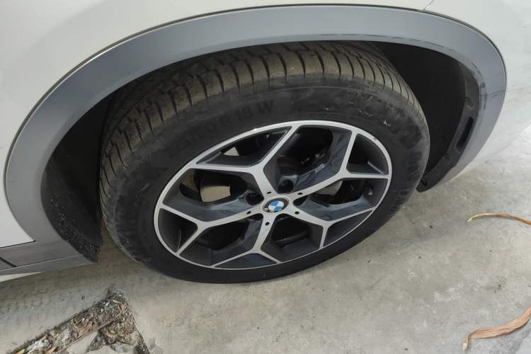 Used BMW X2 2019 sDrive20i M Sport Package China VI Emission Standard Right Front Wheel Hub