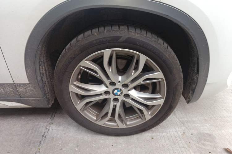 Used BMW X2 2019 sDrive25i Leading Edition M Sport Package China VI Right Front Wheel Hub