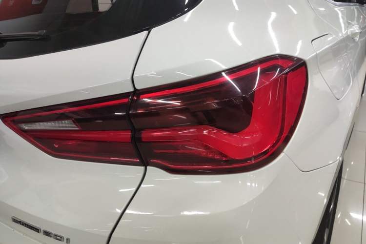 Used BMW X2 2019 sDrive20i M Sport Package China VI Emission Standard Right Rear Taillight