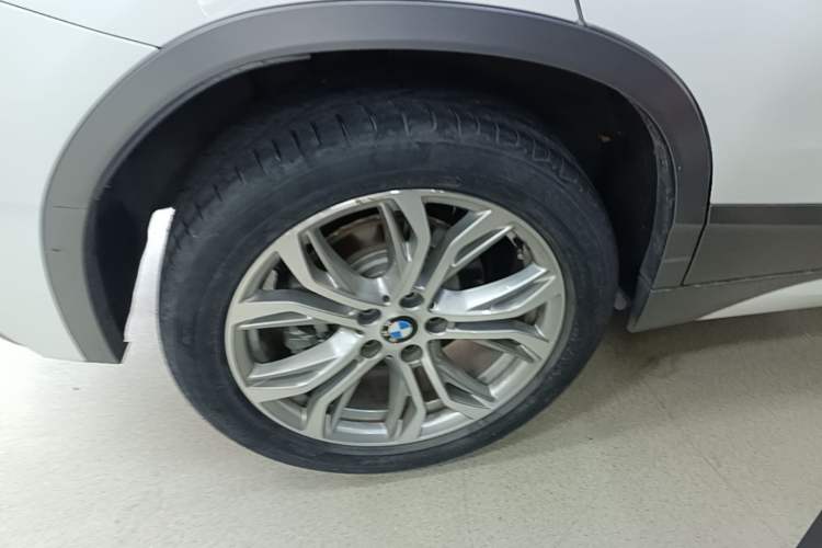 Used BMW X2 2019 sDrive25i Leading Edition M Sport Package China VI Right Rear Wheel Hub