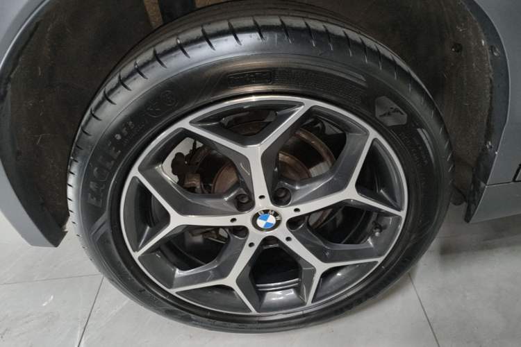 Used BMW X2 2019 sDrive20i M Sport Package China VI Emission Standard Right Rear Wheel Hub