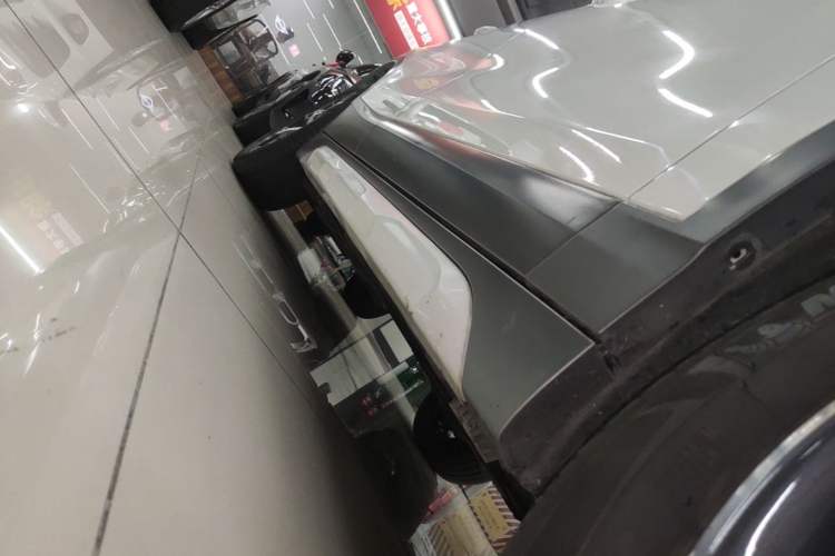 Used BMW X2 2019 sDrive20i M Sport Package China VI Emission Standard Right Side Sill