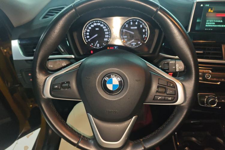 Used BMW X2 2019 sDrive20i M Sport Package China VI Emission Standard Steering Wheel