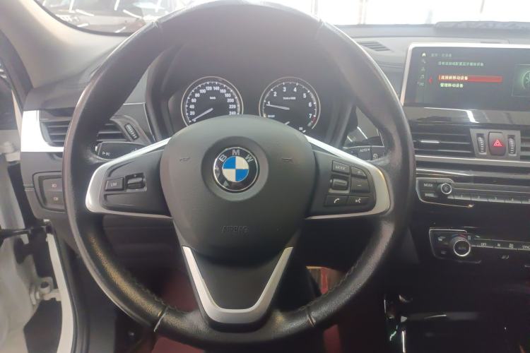 Used BMW X2 2019 sDrive25i Leading Edition M Sport Package China VI Steering Wheel