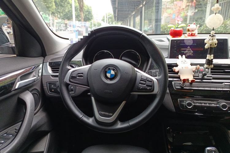 Used BMW X2 2019 sDrive20i M Sport Package China VI Emission Standard Steering Wheel