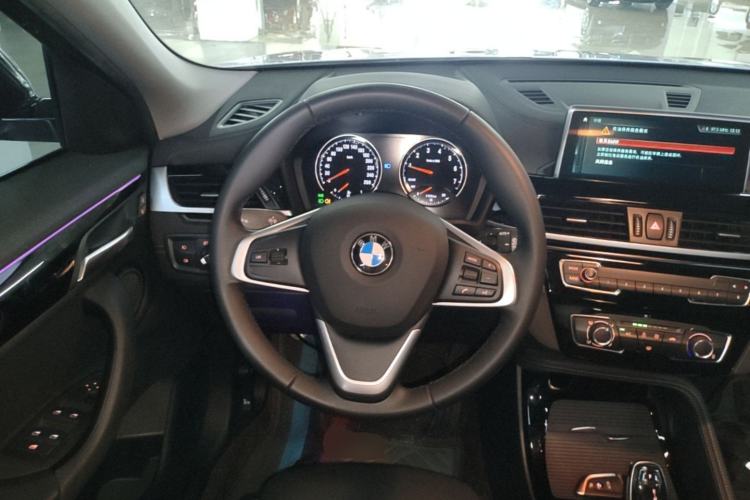 Used BMW X2 2019 sDrive20i M Sport Package China VI Emission Standard Steering Wheel