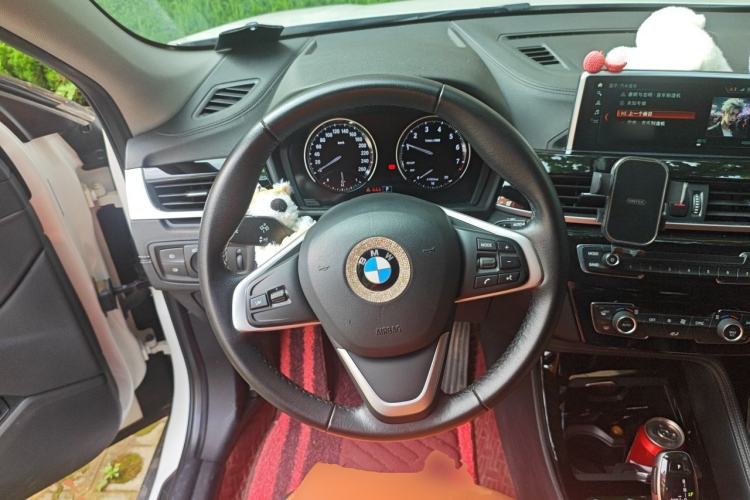 Used BMW X2 2019 sDrive25i Leading Edition M Sport Package China VI Steering Wheel