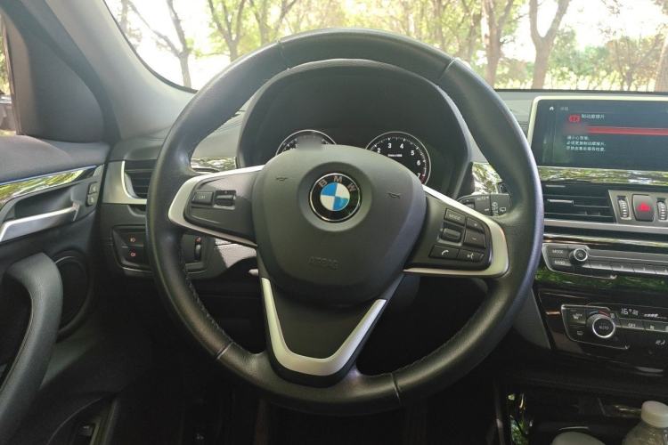 Used BMW X2 2019 sDrive25i Luxury M Sport Package China VI Emission Standard Steering Wheel