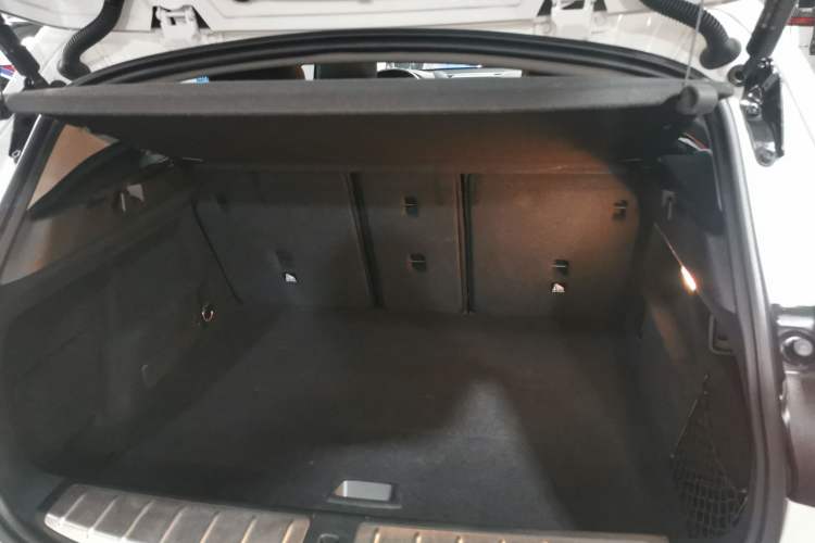 Used BMW X2 2019 sDrive20i M Sport Package China VI Emission Standard Trunk