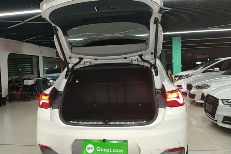 Used BMW X2 2019 sDrive20i M Sport Package China VI Emission Standard Trunk