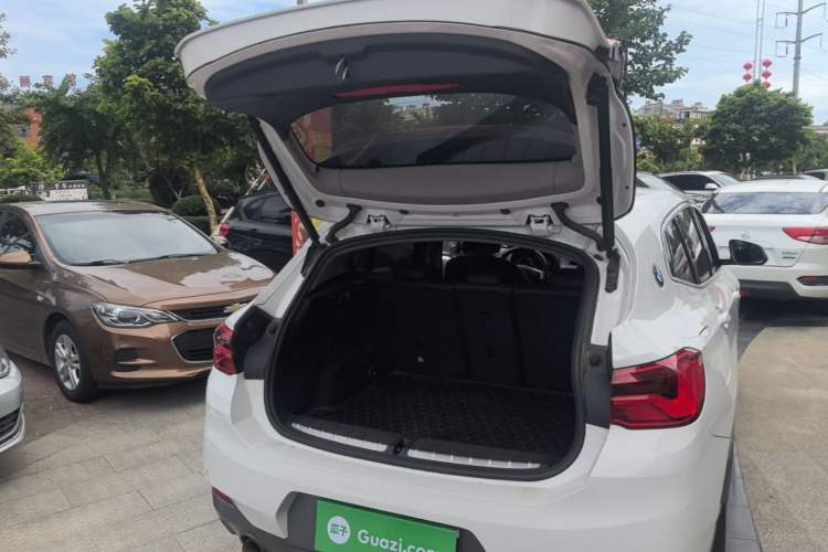 Used BMW X2 2019 sDrive20i M Sport Package China VI Emission Standard Trunk